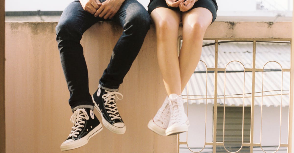 découvrez des conseils et des astuces pour renforcer la complicité et l'harmonie dans votre relation de couple. que vous soyez ensemble depuis peu ou depuis des années, explorez des idées pour rompre la routine et raviver la flamme de l'amour.