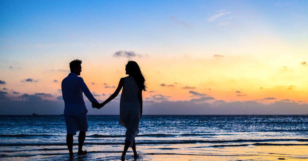 découvrez des conseils, astuces et idées pour renforcer votre relation amoureuse. explorez des sujets variés tels que la communication, l'intimité et les activités à faire ensemble pour raviver la flamme avec votre partenaire.