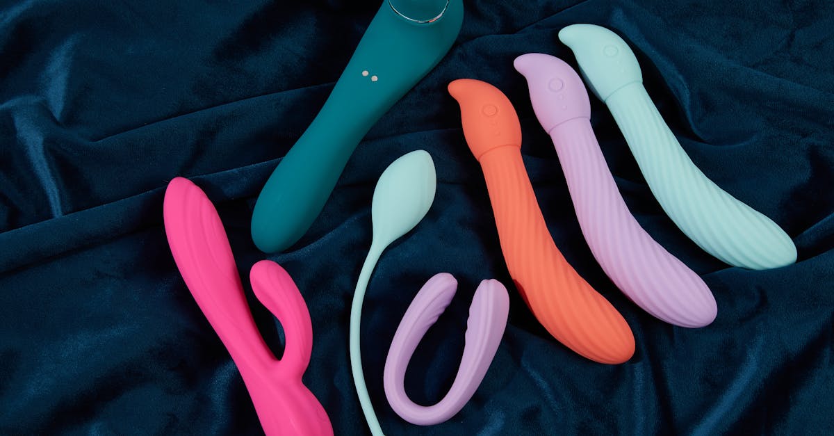 découvrez notre sélection variée de dildos, parfaits pour explorer vos désirs et enrichir votre vie intime. des modèles en différentes formes et textures pour satisfaire toutes vos envies. plongez dans un univers de plaisir et de découvertes sensuelles.