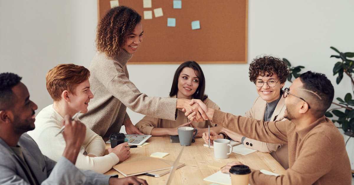 découvrez l'importance de la diversité dans nos sociétés modernes : un atout pour l'innovation, la créativité et l'inclusion. apprenez comment embrasser les différences contribue à un monde meilleur.