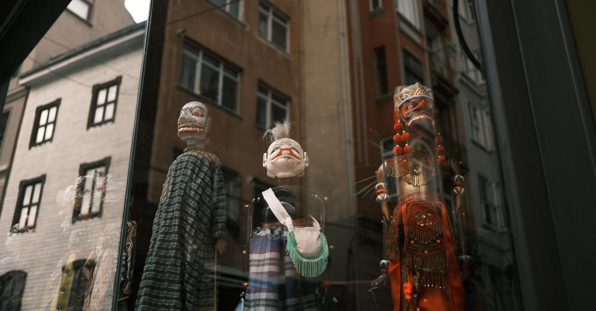découvrez notre sélection de jouets sexuels en verre, fabriqués avec des matériaux sûrs et élégants. offrez-vous une expérience sensuelle unique alliant esthétisme et plaisir. idéal pour les amateurs de textures raffinées et de chaleur, nos jouets en verre sont faciles à nettoyer et peuvent être utilisés avec votre lubrifiant préféré pour des moments intimes inoubliables.
