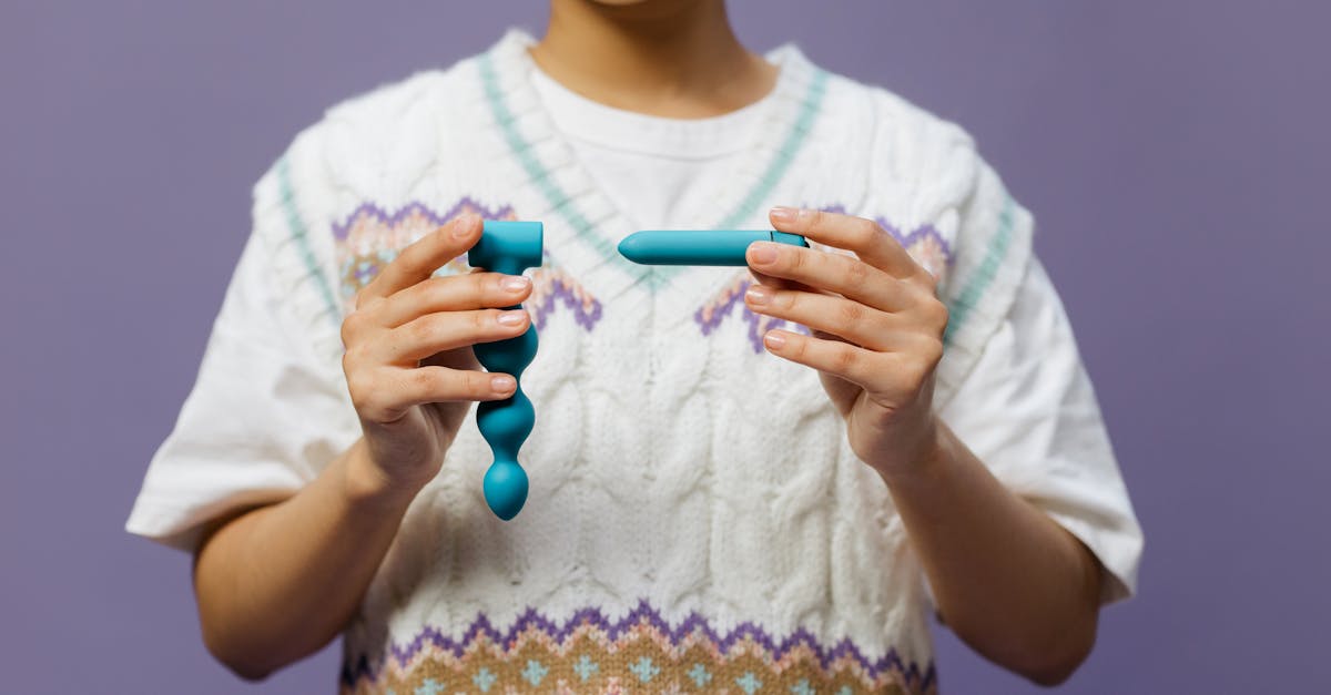 découvrez notre vaste sélection de sex toys pour tous les désirs et toutes les sensibilités. que vous soyez novice ou expert, explorez des produits de qualité qui garantissent plaisir et satisfaction. laissez libre cours à votre imagination et améliorez votre vie intime en toute discrétion.