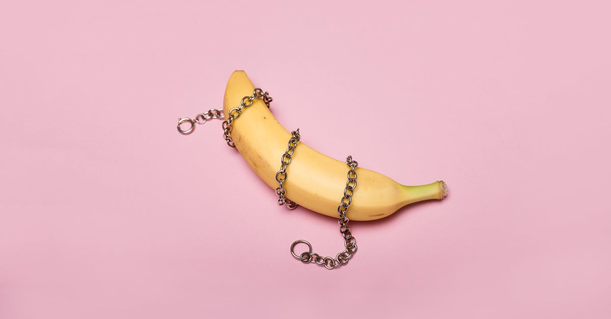 découvrez l'univers du bdsm : pratiques, conseils et sécurité pour explorer le bondage, la discipline, la domination, la soumission et le masochisme dans le respect et le consentement.