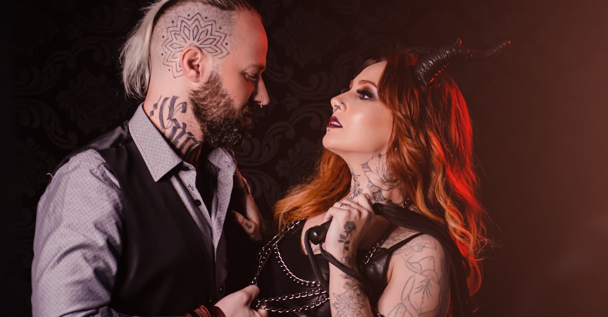 découvrez le bdsm : pratiques, consentement, sécurité et conseils pour explorer en toute confiance l’univers des jeux de pouvoir et de la sexualité alternative.