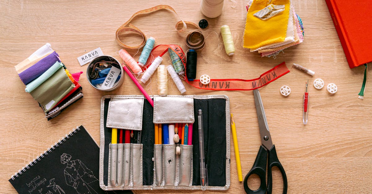 découvrez notre kit bdsm complet pour explorer vos fantasmes en toute sécurité. idéal pour les débutants et les adeptes, il contient tous les accessoires essentiels pour des jeux érotiques intenses et variés.