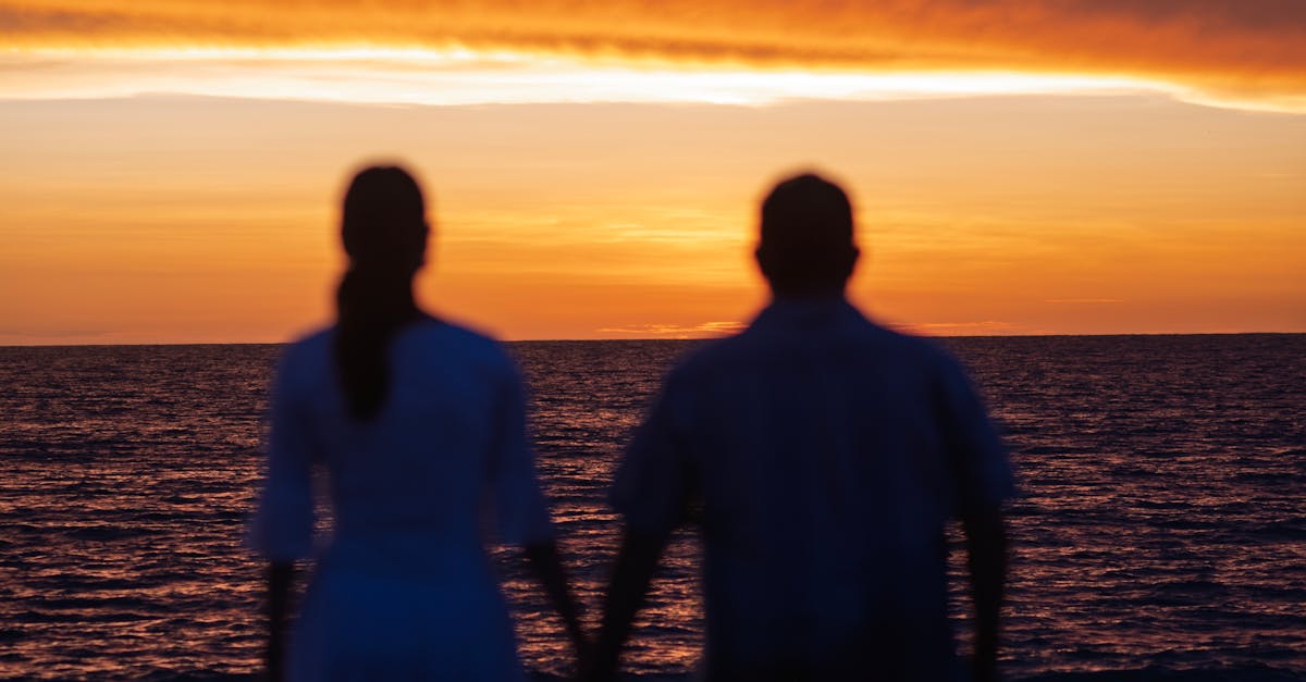 découvrez des conseils et idées pour renforcer l’intimité de couple, améliorer la communication et vivre une relation amoureuse épanouissante et harmonieuse.