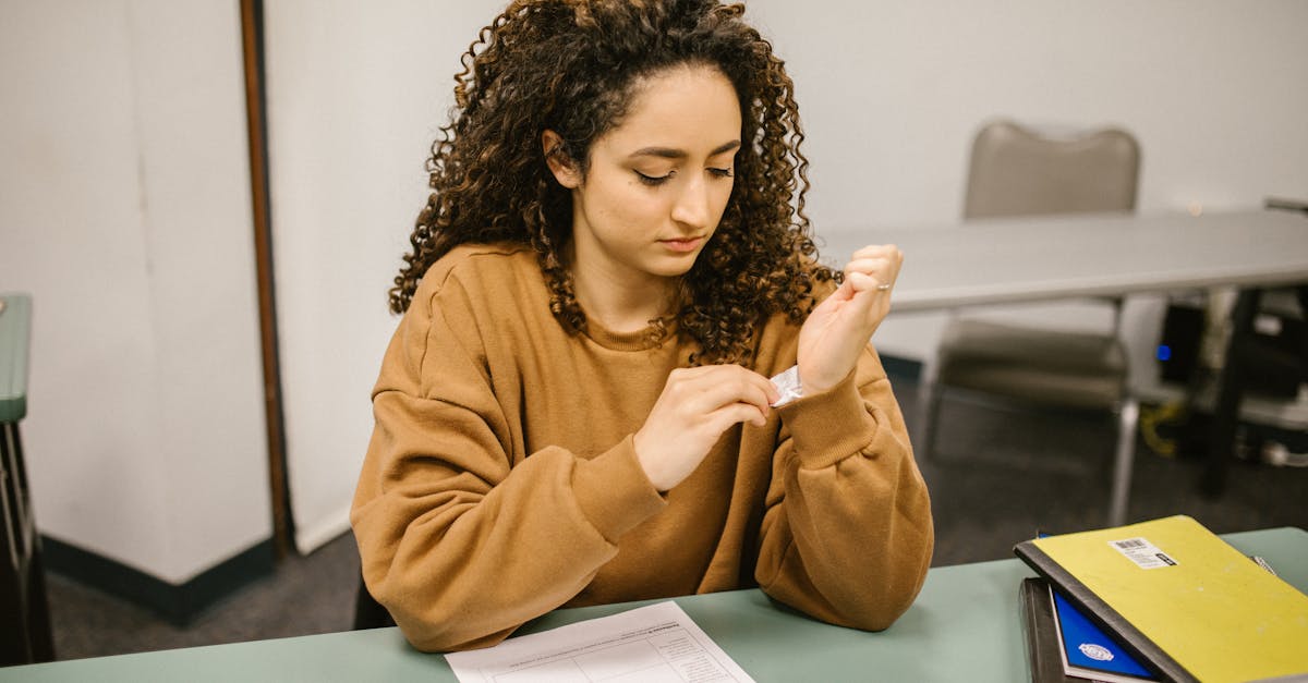 découvrez ce qu’est le concept de 'discreet' : définition, usages et astuces pour rester discret au quotidien tout en protégeant votre vie privée.