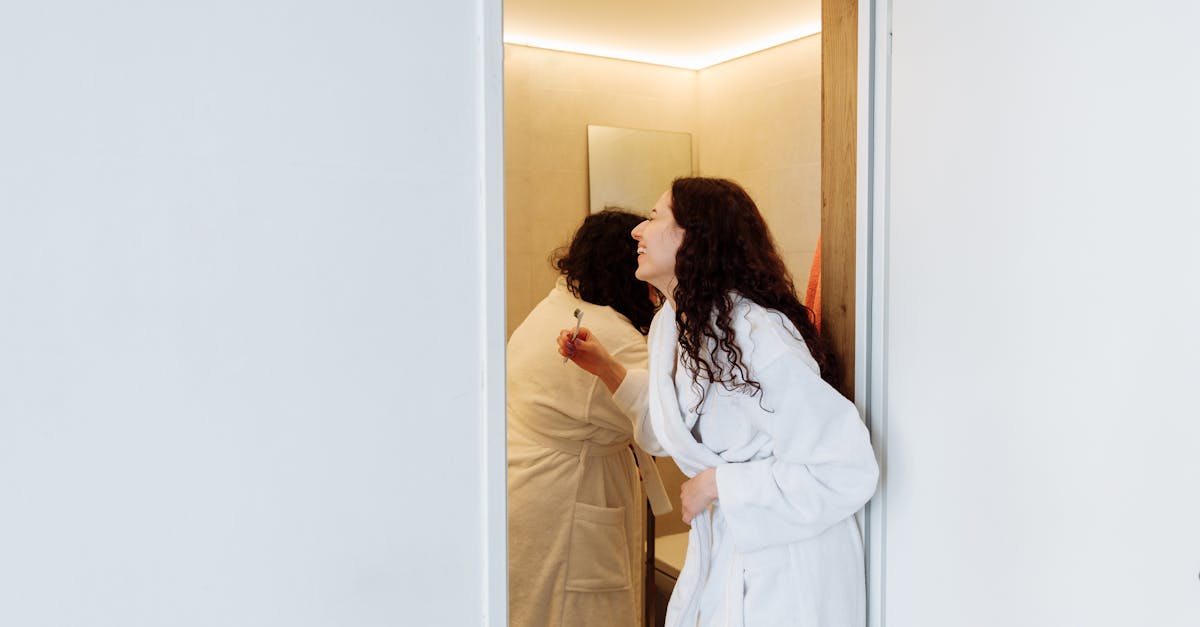 découvrez l'univers érotique à travers des contenus sensuels, conseils intimes et expériences passionnées pour enrichir votre vie amoureuse et éveiller vos désirs.