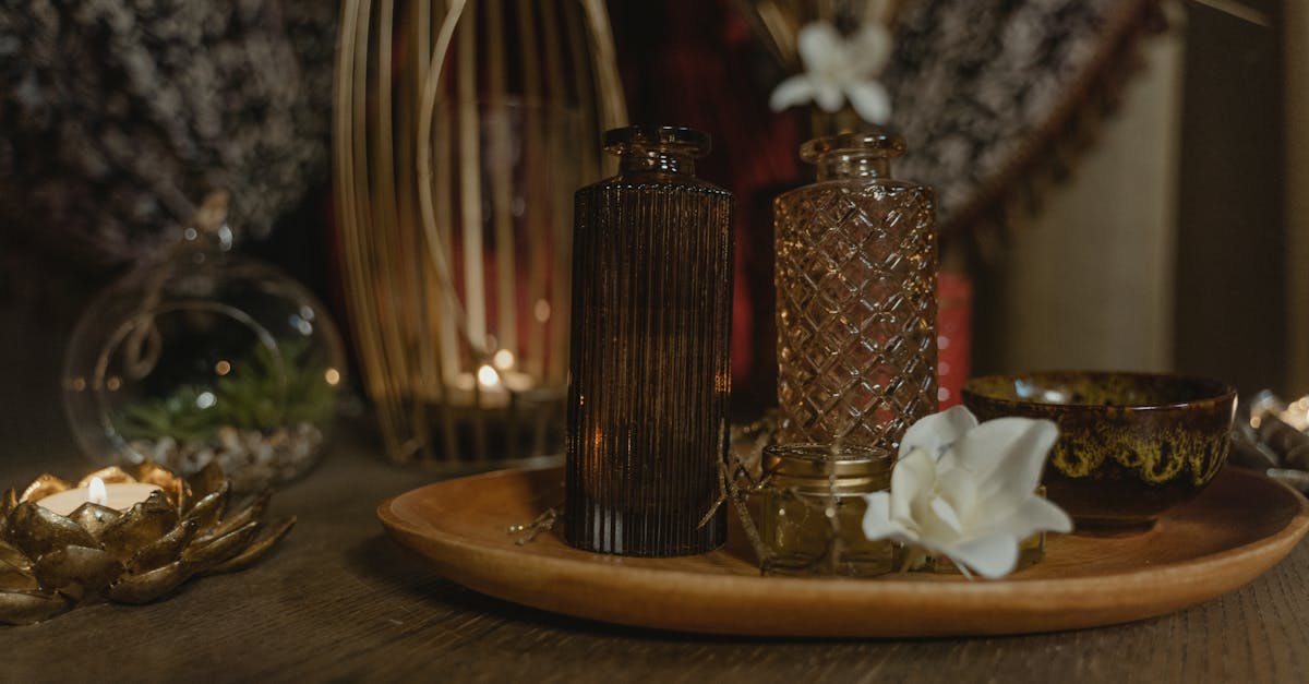 découvrez notre huile de massage de qualité, idéale pour détendre le corps et apaiser l’esprit. formulée avec des ingrédients naturels, elle laisse la peau douce et délicatement parfumée. profitez d’un moment de bien-être unique chez vous.