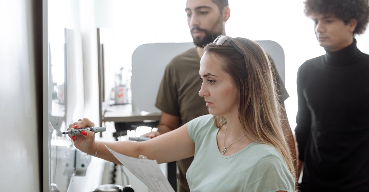 découvrez la mixed stimulation : une méthode combinant différentes formes de stimulation pour optimiser le plaisir et l'éveil des sens. idéale pour explorer de nouvelles sensations en toute sécurité.