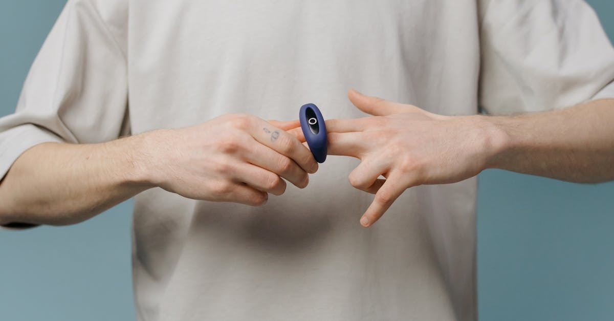 découvrez tout sur les sextoys : conseils d’utilisation, avis, comparatifs et guides pour choisir l’objet qui correspond à vos envies. explorez une sexualité épanouie en toute discrétion !