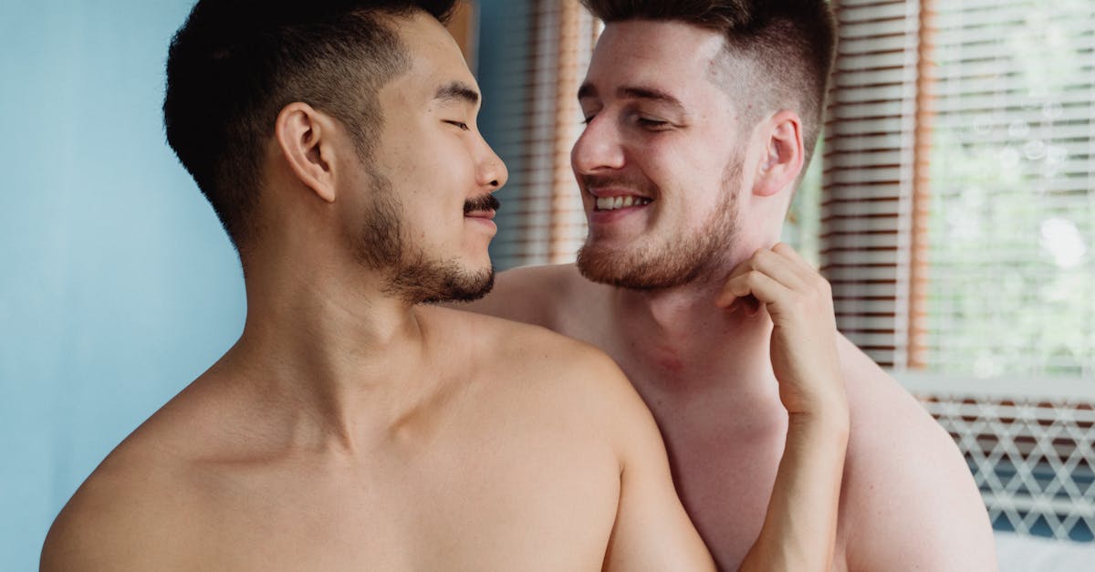 découvrez une sélection de jeux coquins pour couple afin de pimenter vos soirées, renforcer la complicité et explorer de nouvelles sensations à deux. idéal pour partager des moments sensuels et amusants !